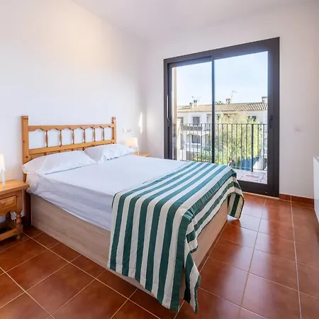 House In Catalonia Near The Sea Sant Pere Pescador